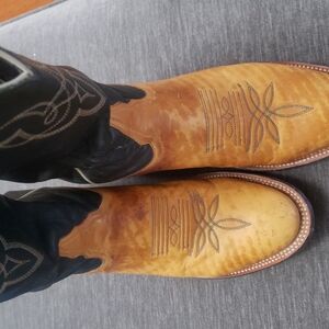 Tony Lama Women's Cowboy Boots Sz 8.5